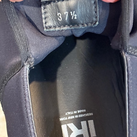 Women’s iRi WES I Black Outline Low Top Sneaker- Size 37.5 - Picture 11 of 14